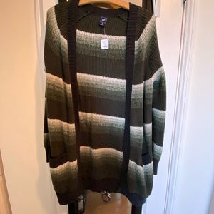 2 for 20. Women’s X-Small Gap Cardigan